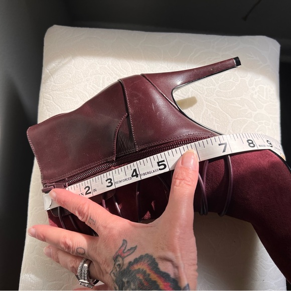 Nine West Maroon Leather Lace-Up Boot Size 5 1/2 - Picture 12 of 12